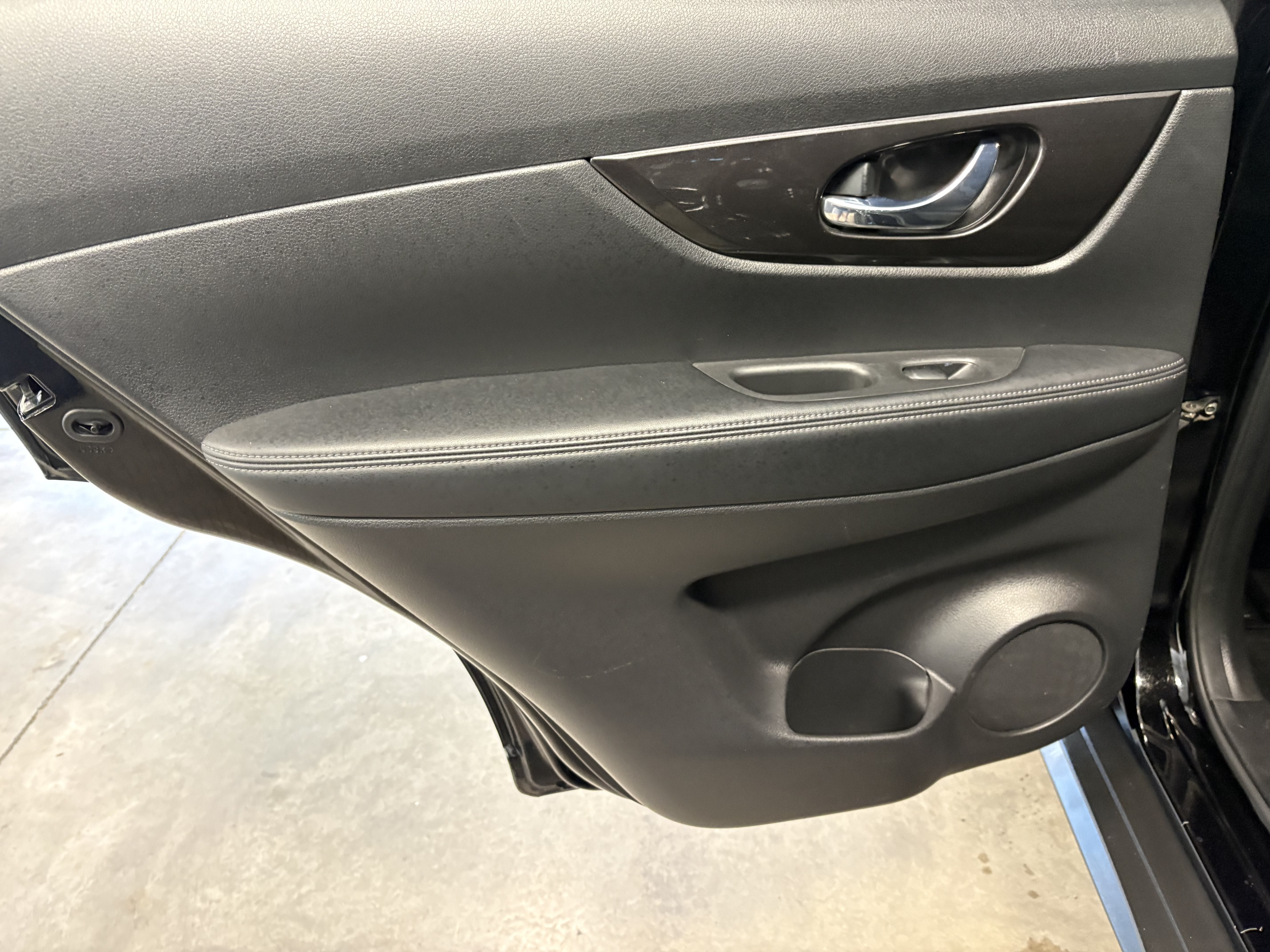 2019 Nissan Rogue SV FWD