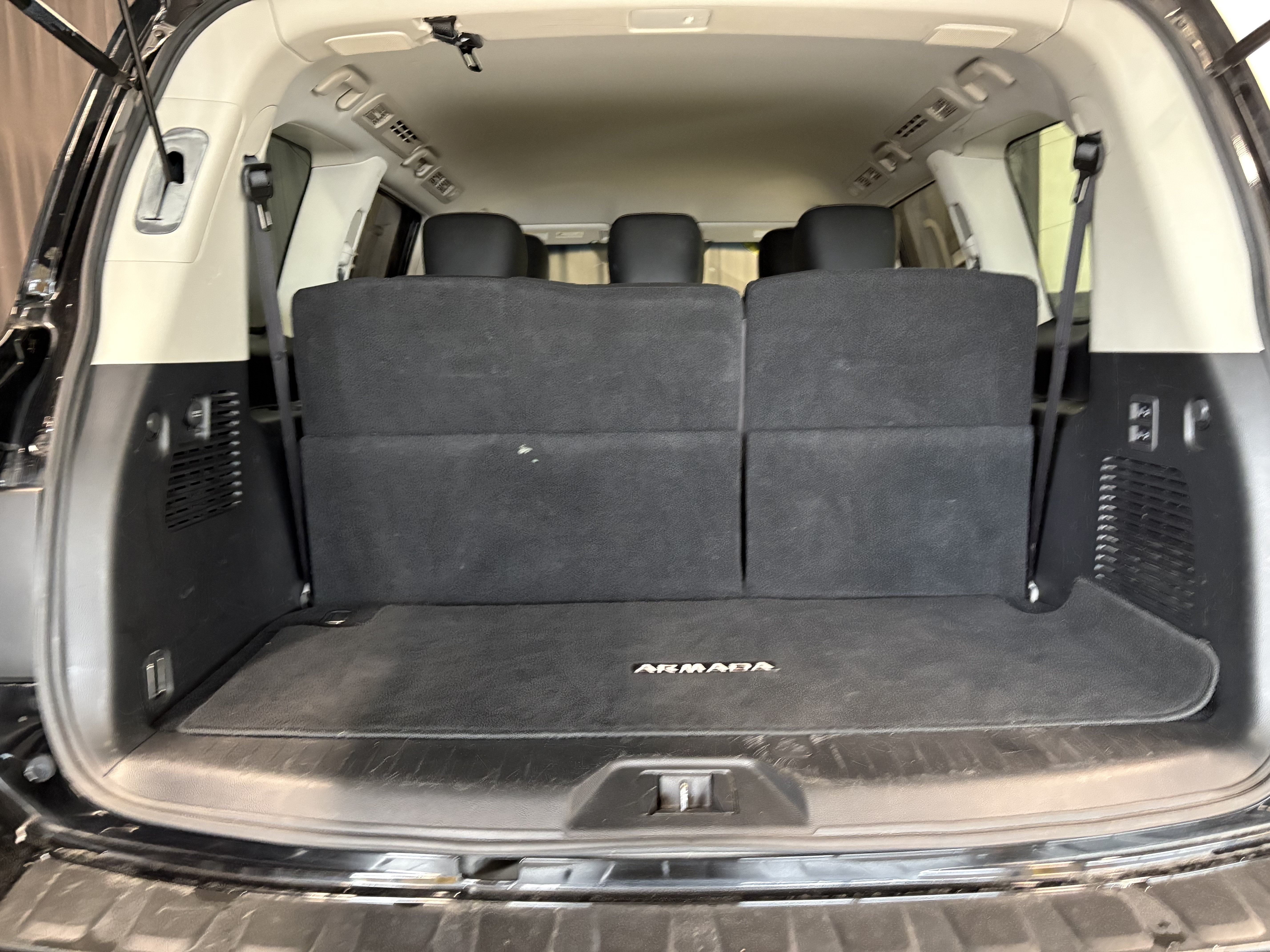 2017 Nissan Armada SL 4WD
