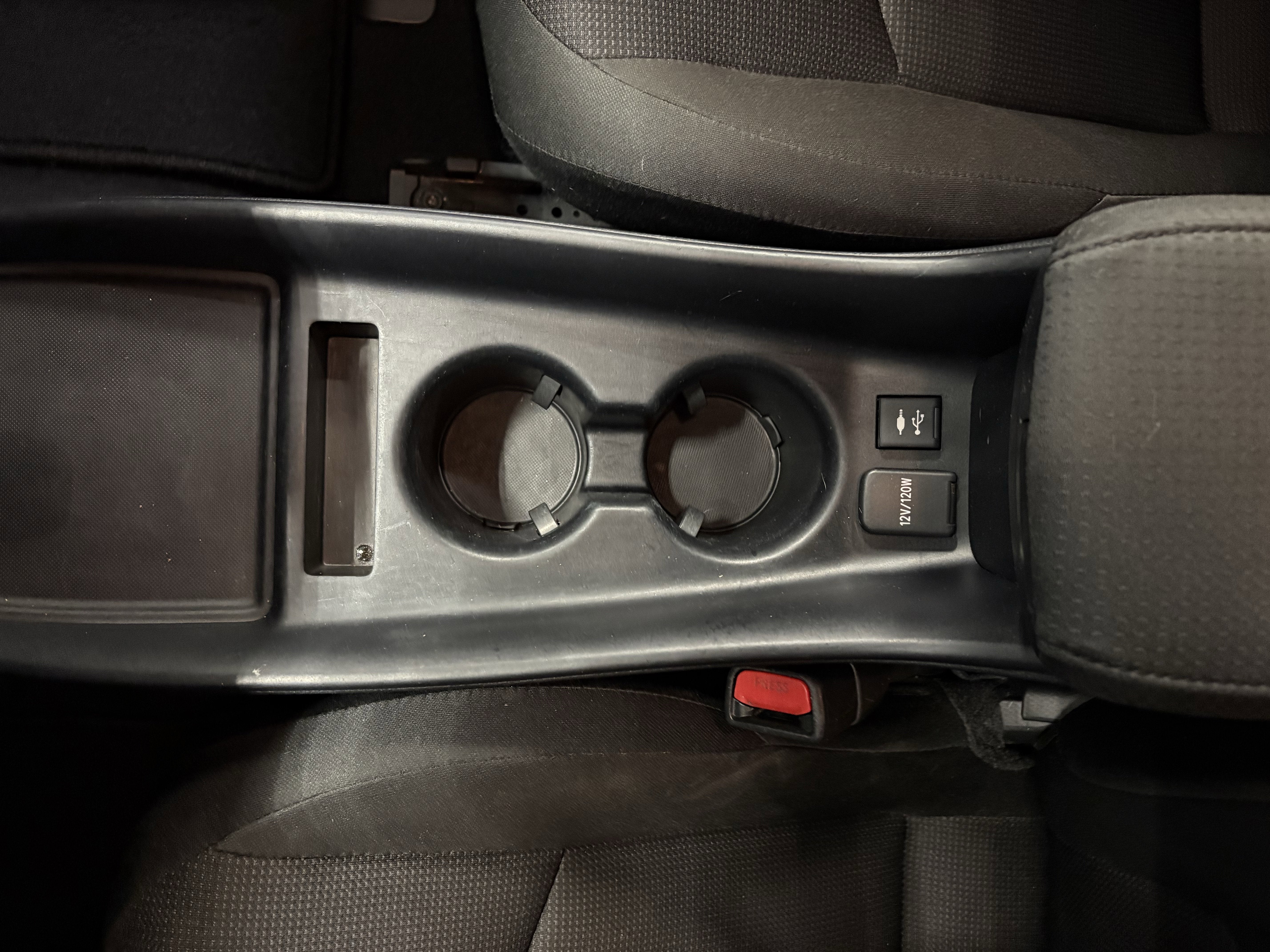 2019 Toyota Prius L Eco FWD