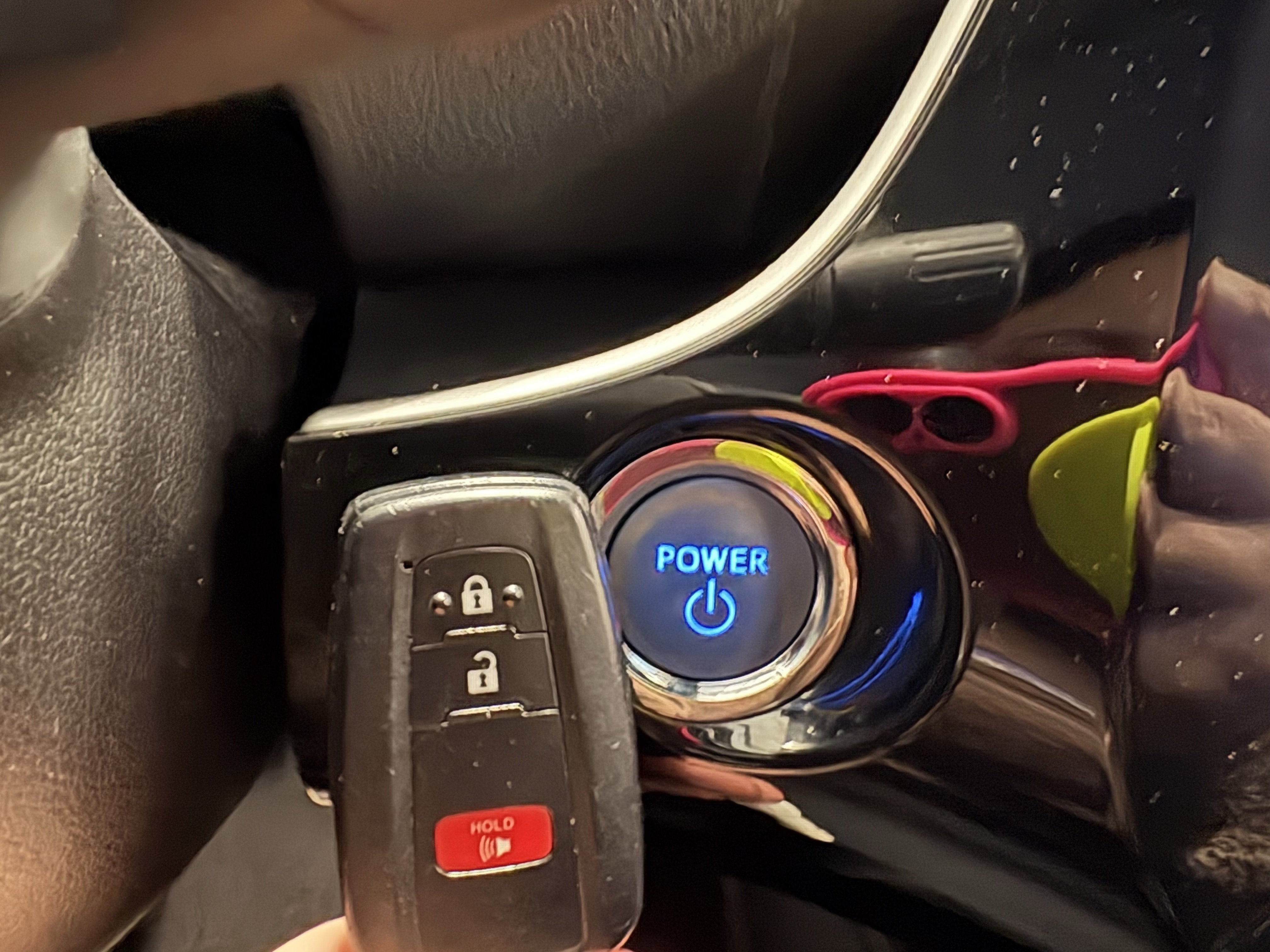 2019 Toyota Prius L Eco FWD