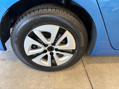 2019 Toyota Prius L Eco FWD