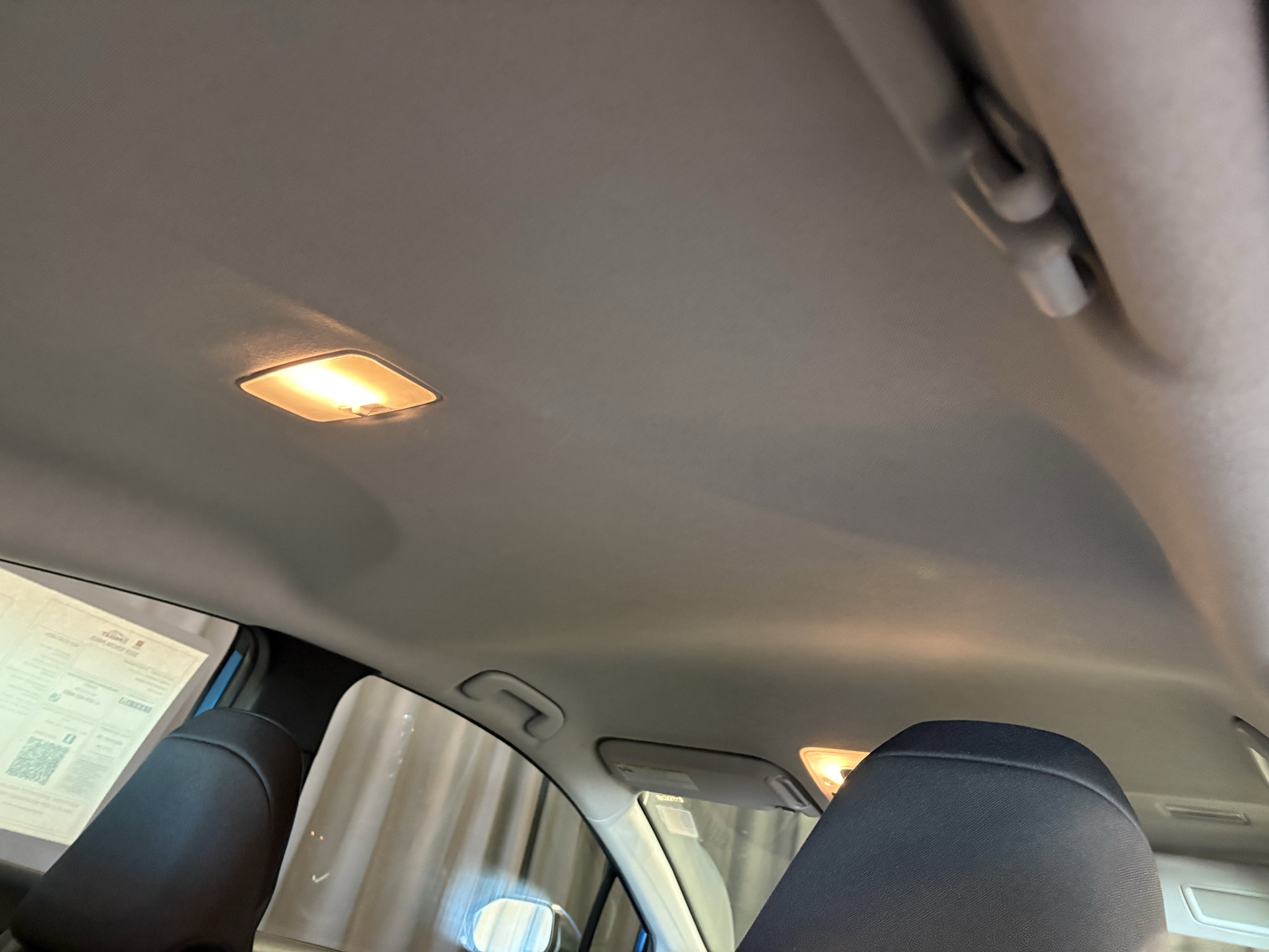 2019 Toyota Prius L Eco FWD