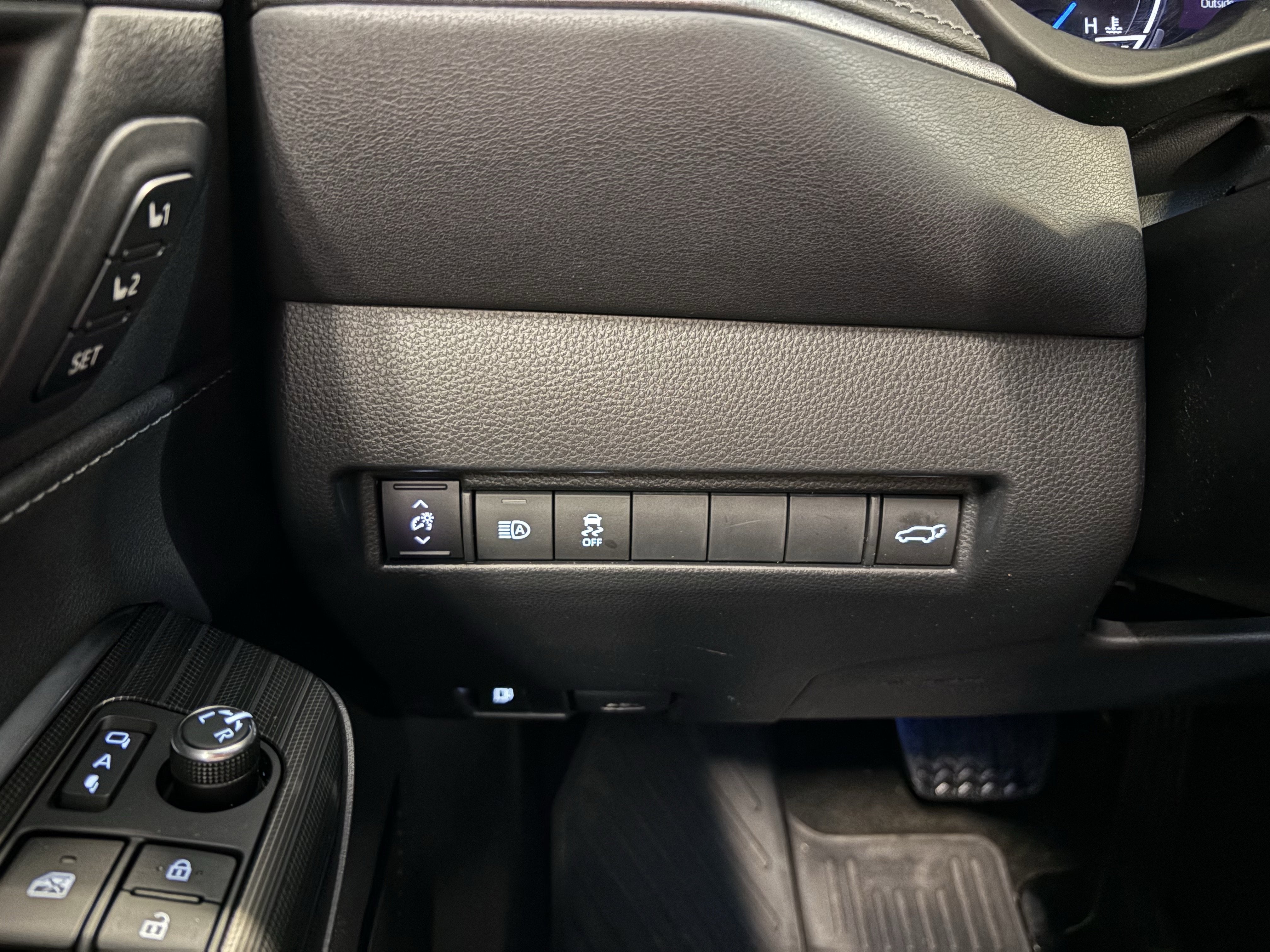 2024 Toyota Venza Nightshade AWD