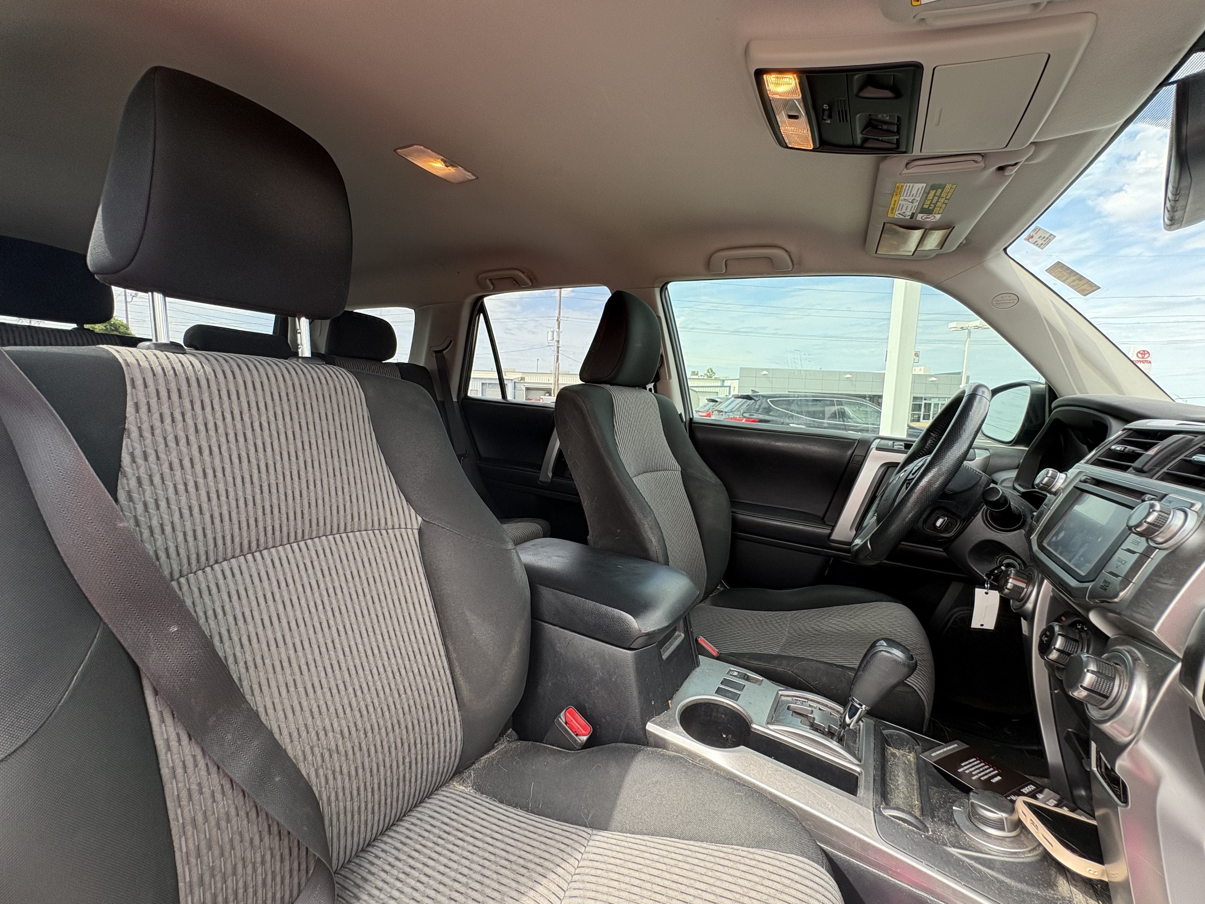 2017 Toyota 4Runner SR5 4WD