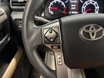 2020 Toyota 4Runner SR5 4WD