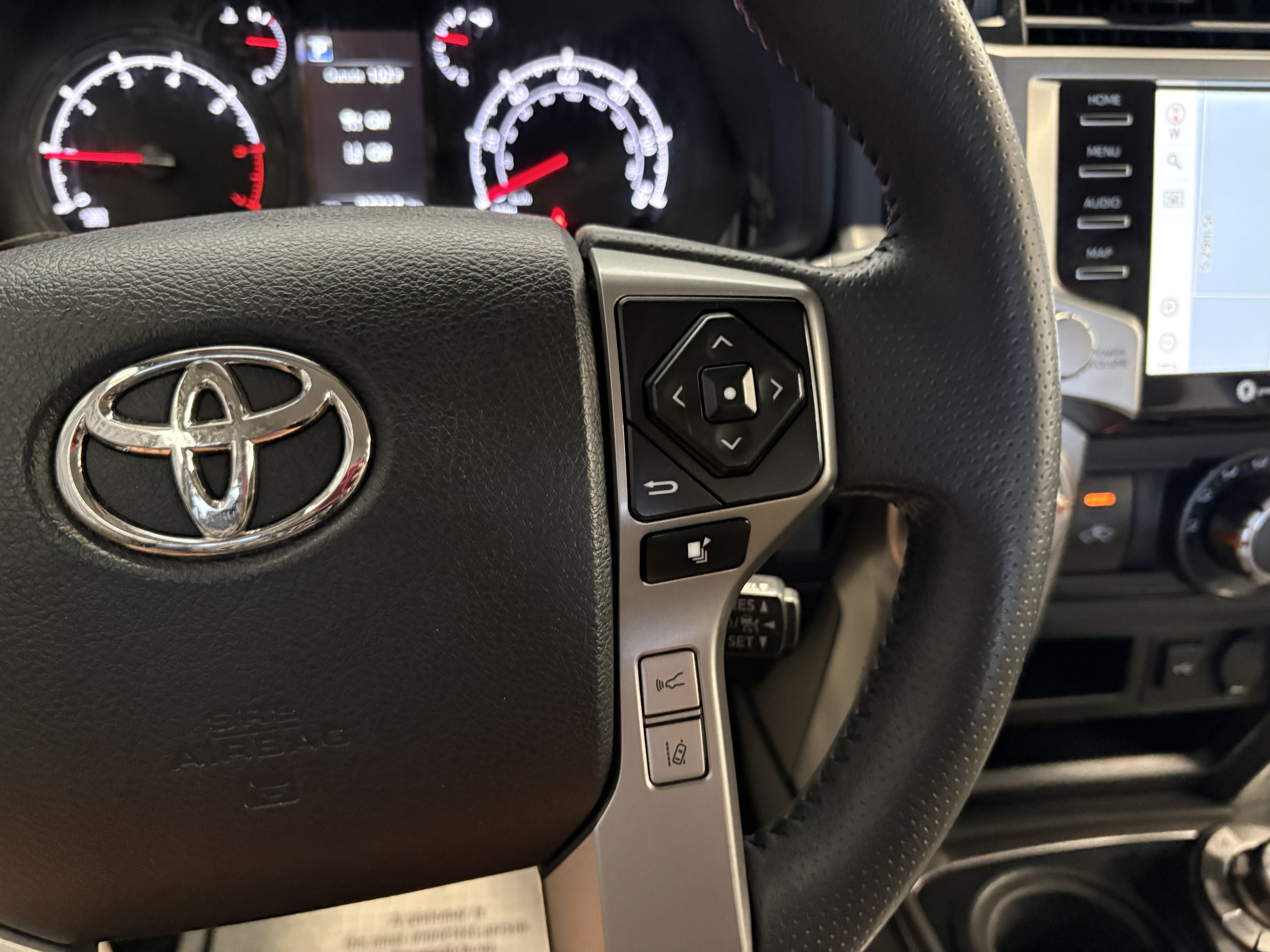 2020 Toyota 4Runner SR5 4WD