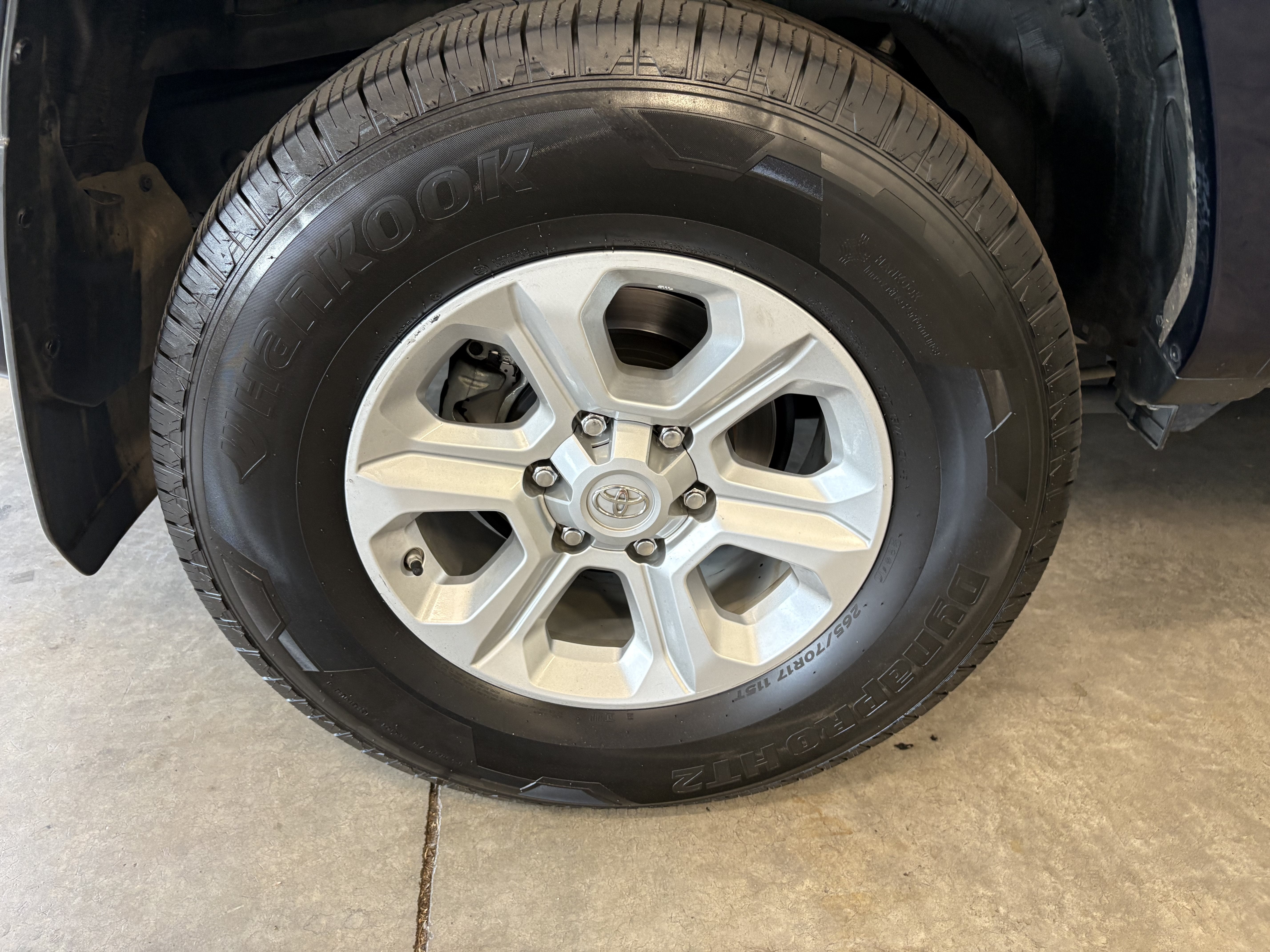 2020 Toyota 4Runner SR5 4WD