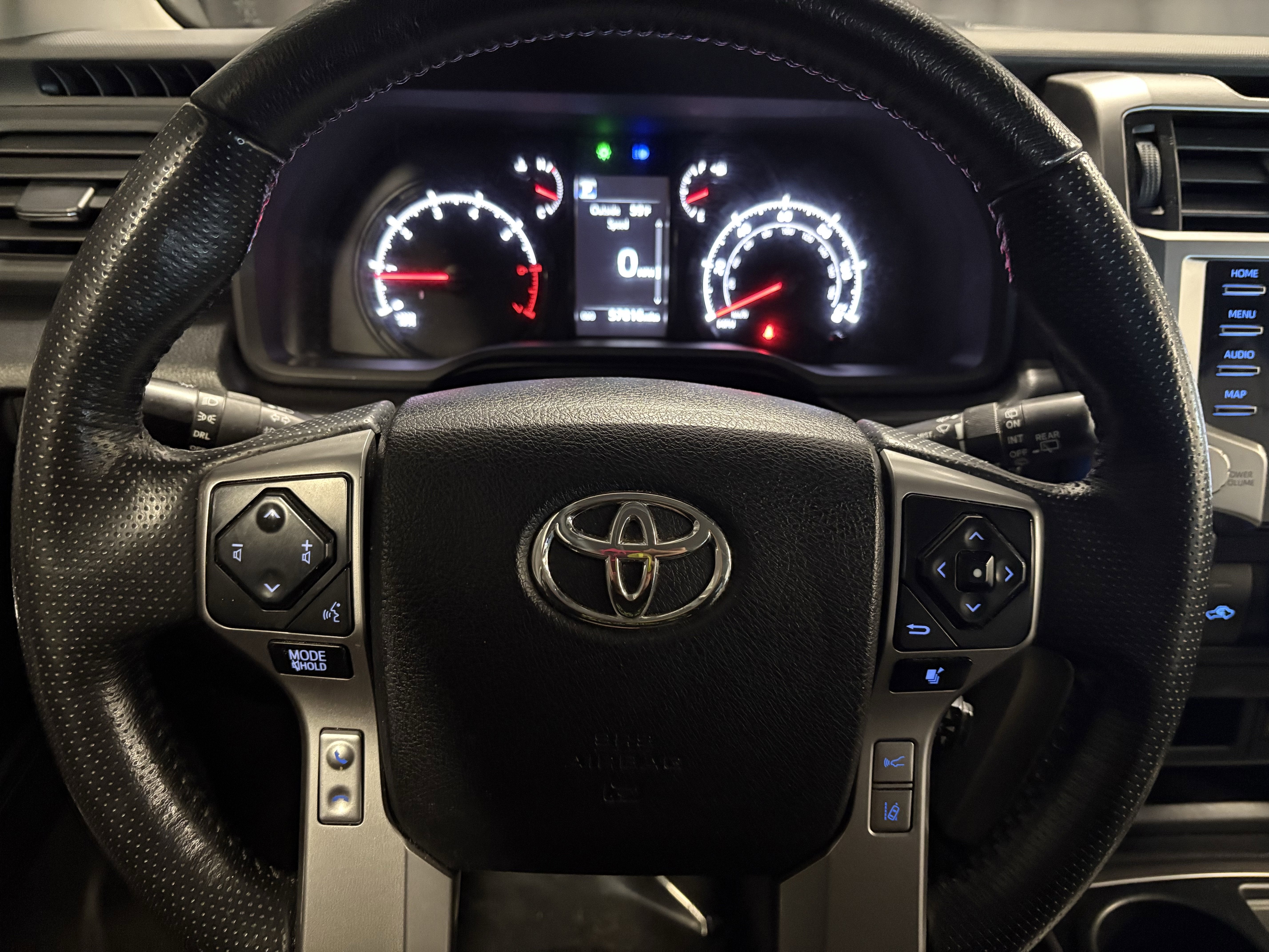 2023 Toyota 4Runner SR5 Premium RWD