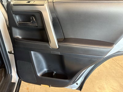 2023 Toyota 4Runner SR5 Premium RWD