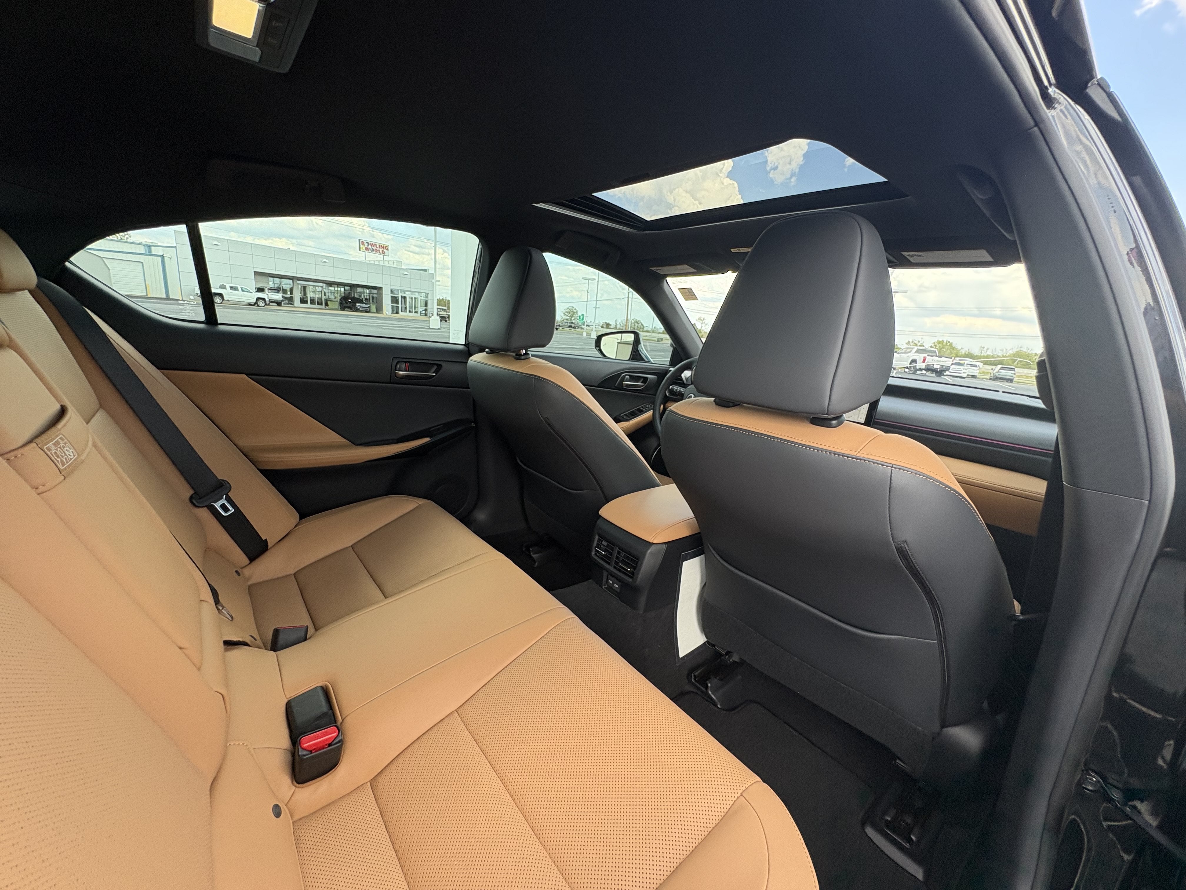 2026 Lexus IS IS 350 F SPORT Design RWD