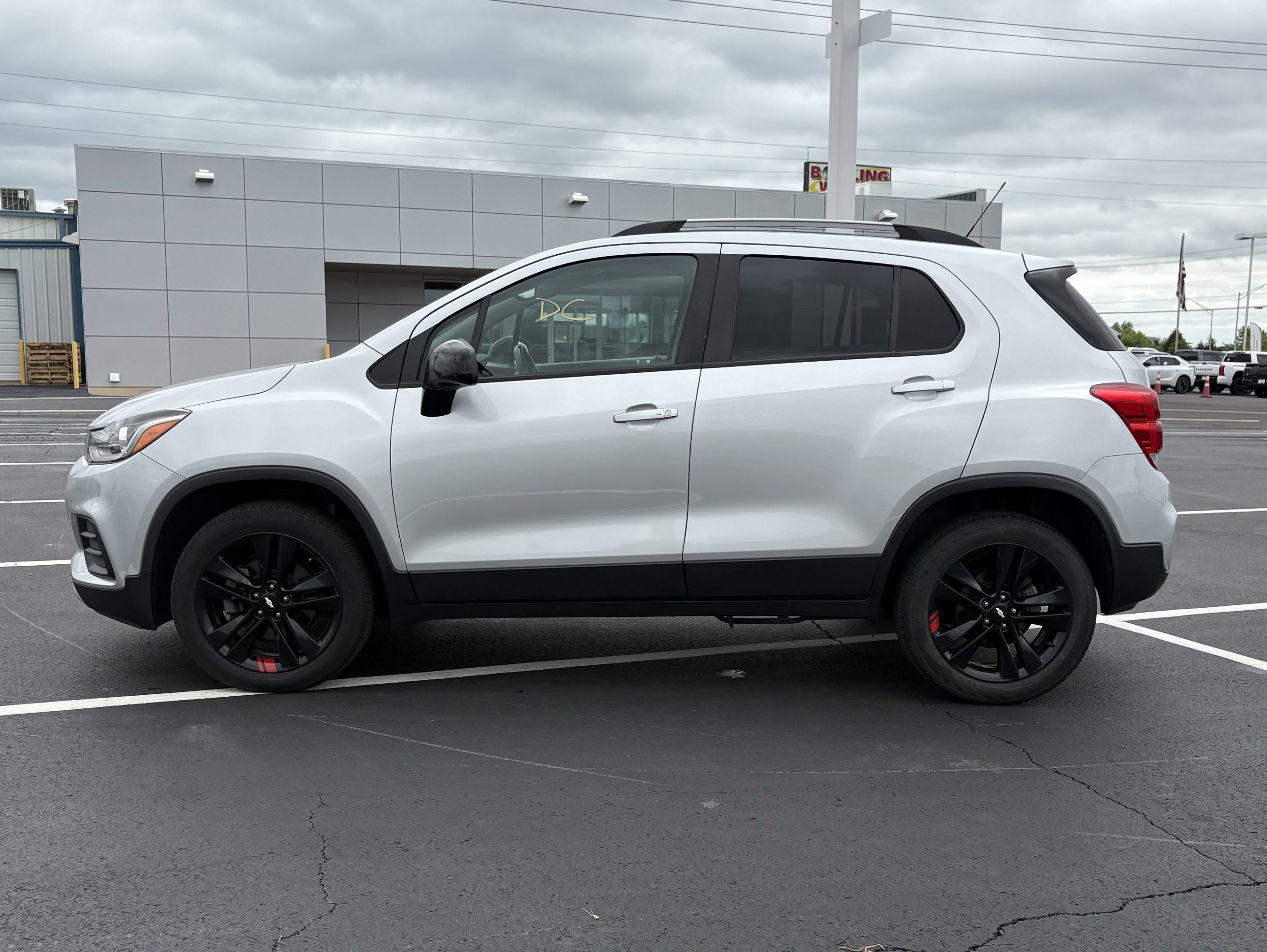 Used 2020 Chevrolet Trax LT with VIN KL7CJPSB5LB328621 for sale in Fort Smith, AR