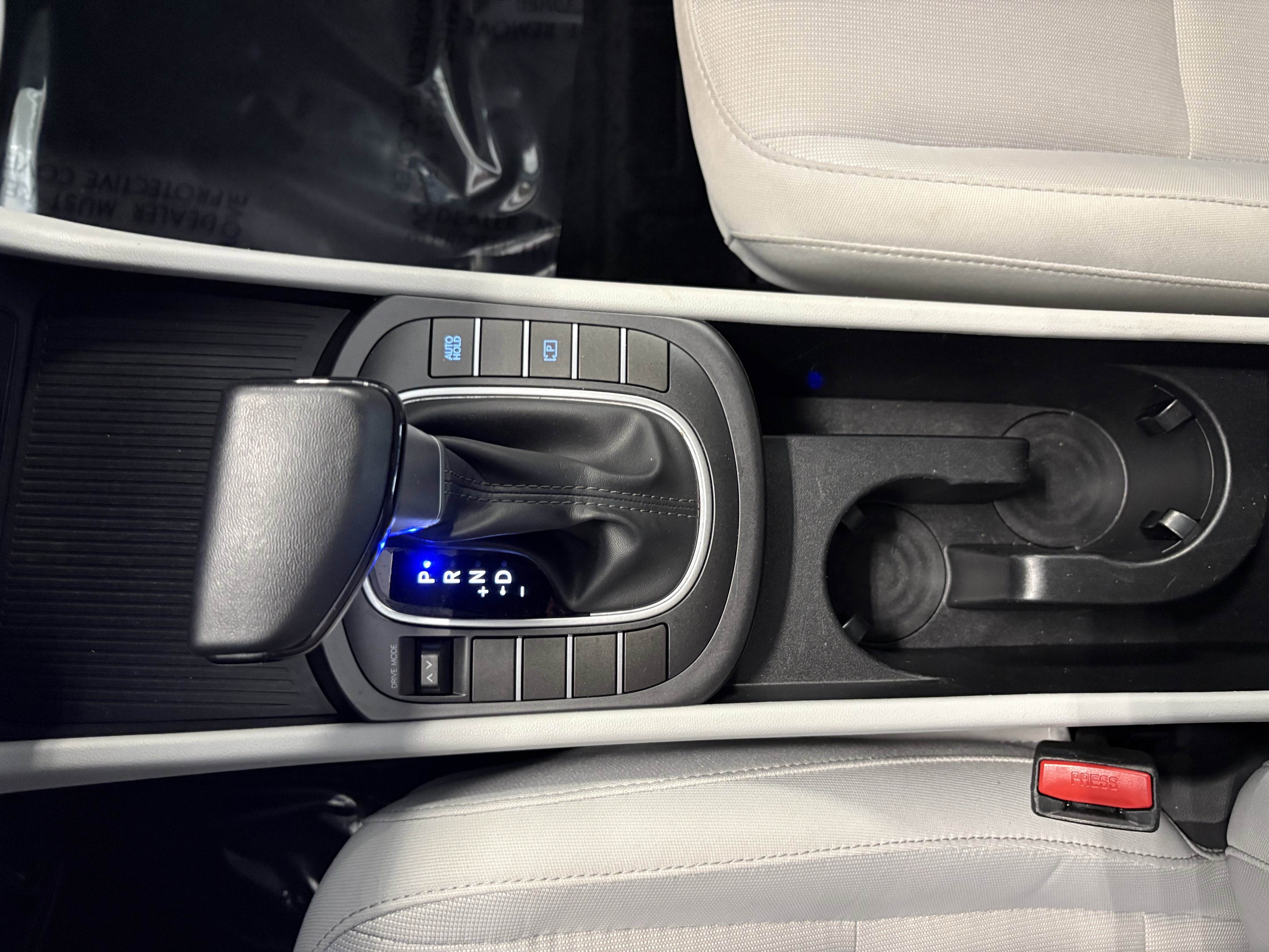 2025 Hyundai Kona SEL FWD