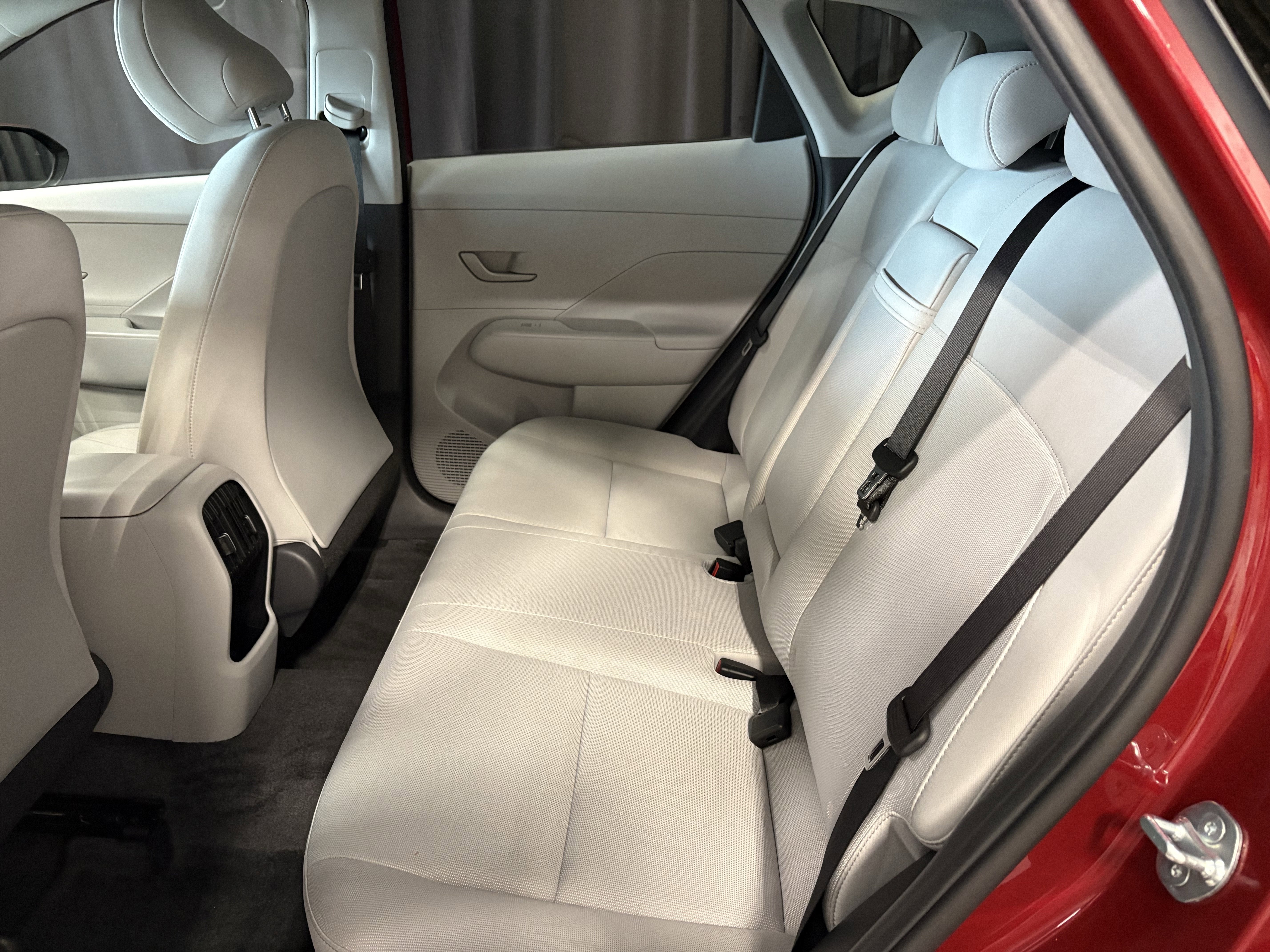 2025 Hyundai Kona SEL FWD