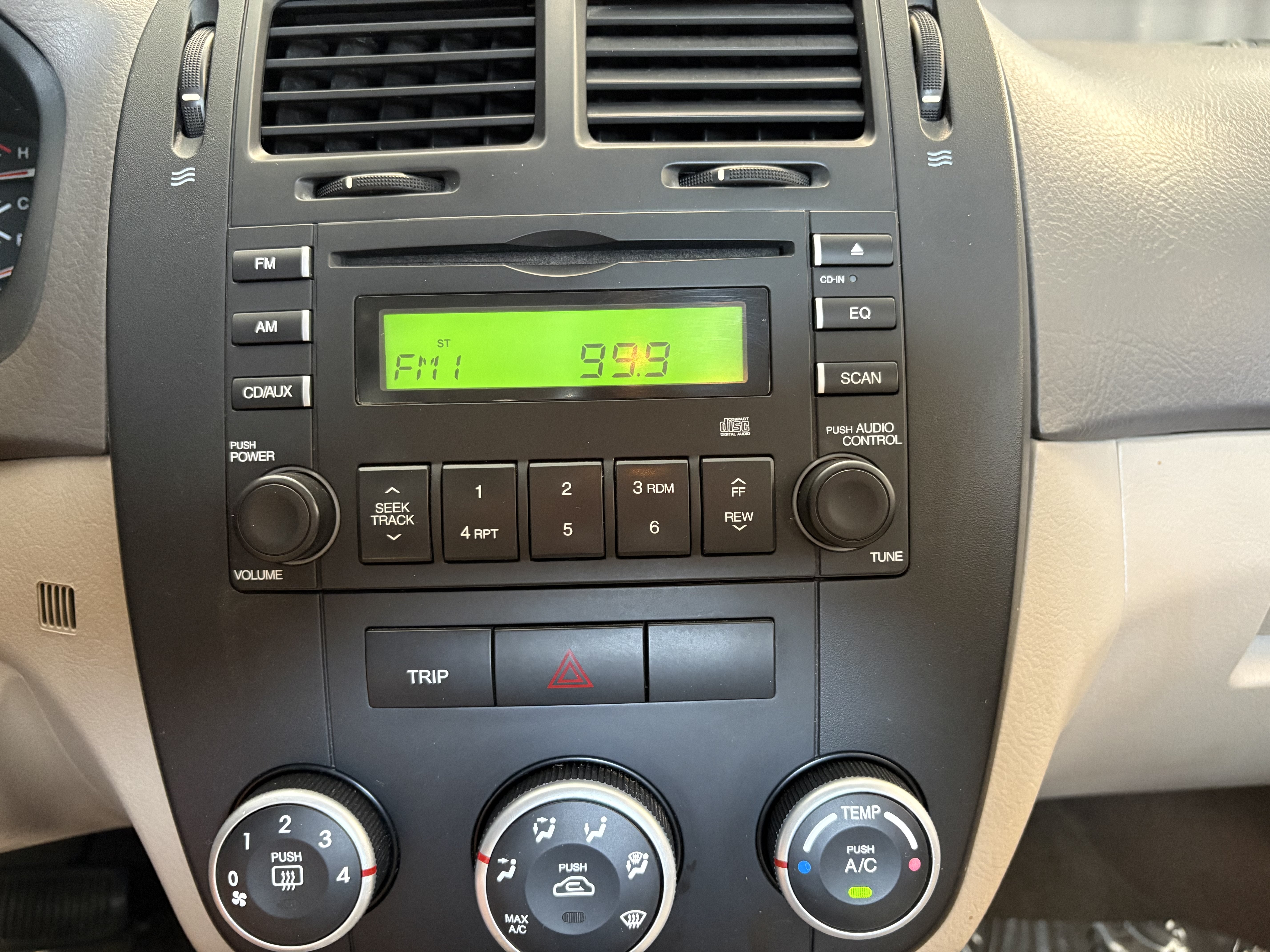 2009 Kia Spectra EX FWD
