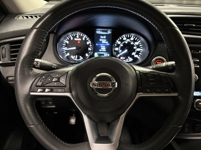 2017 Nissan Rogue SV FWD