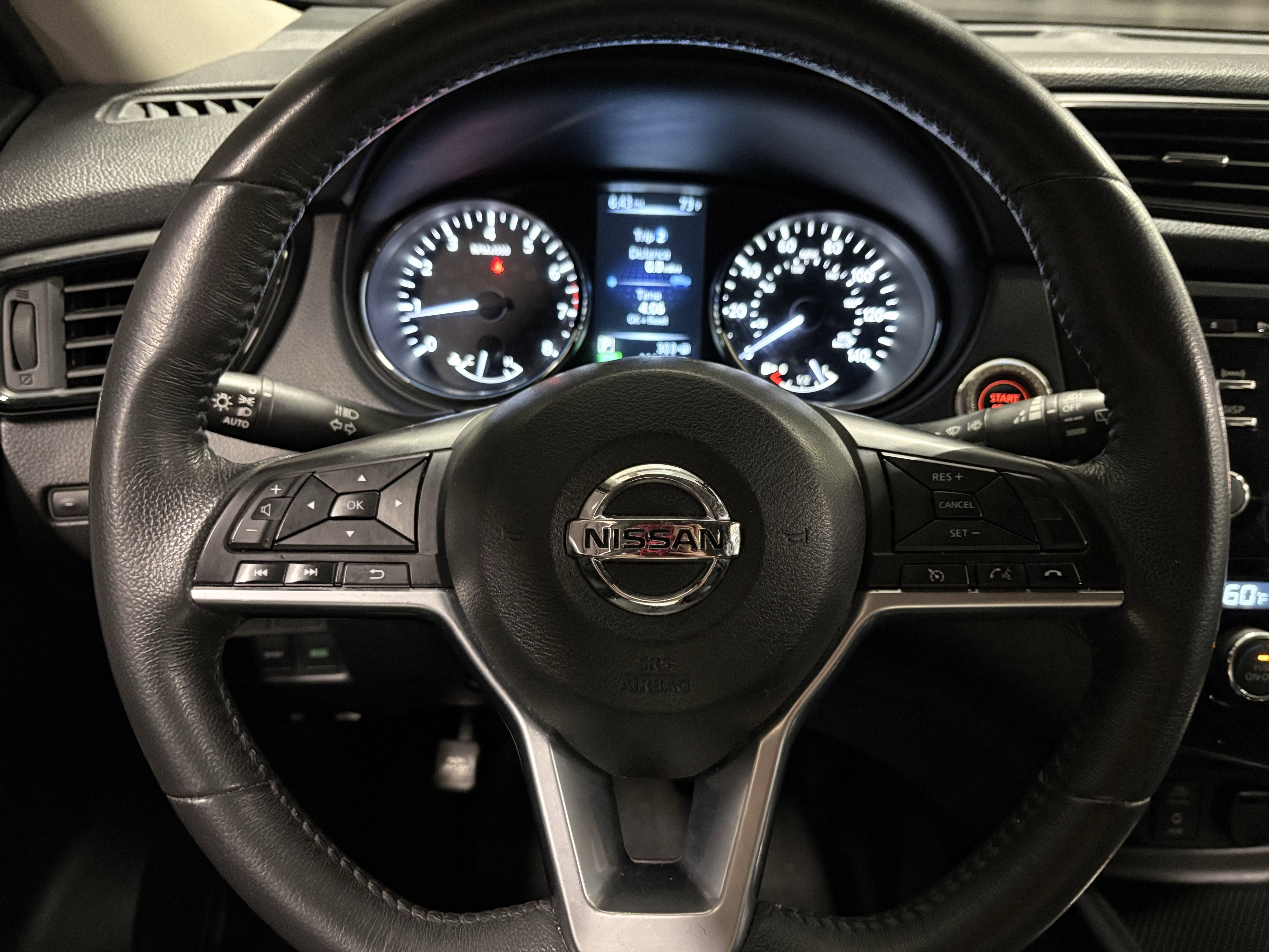 2017 Nissan Rogue SV FWD