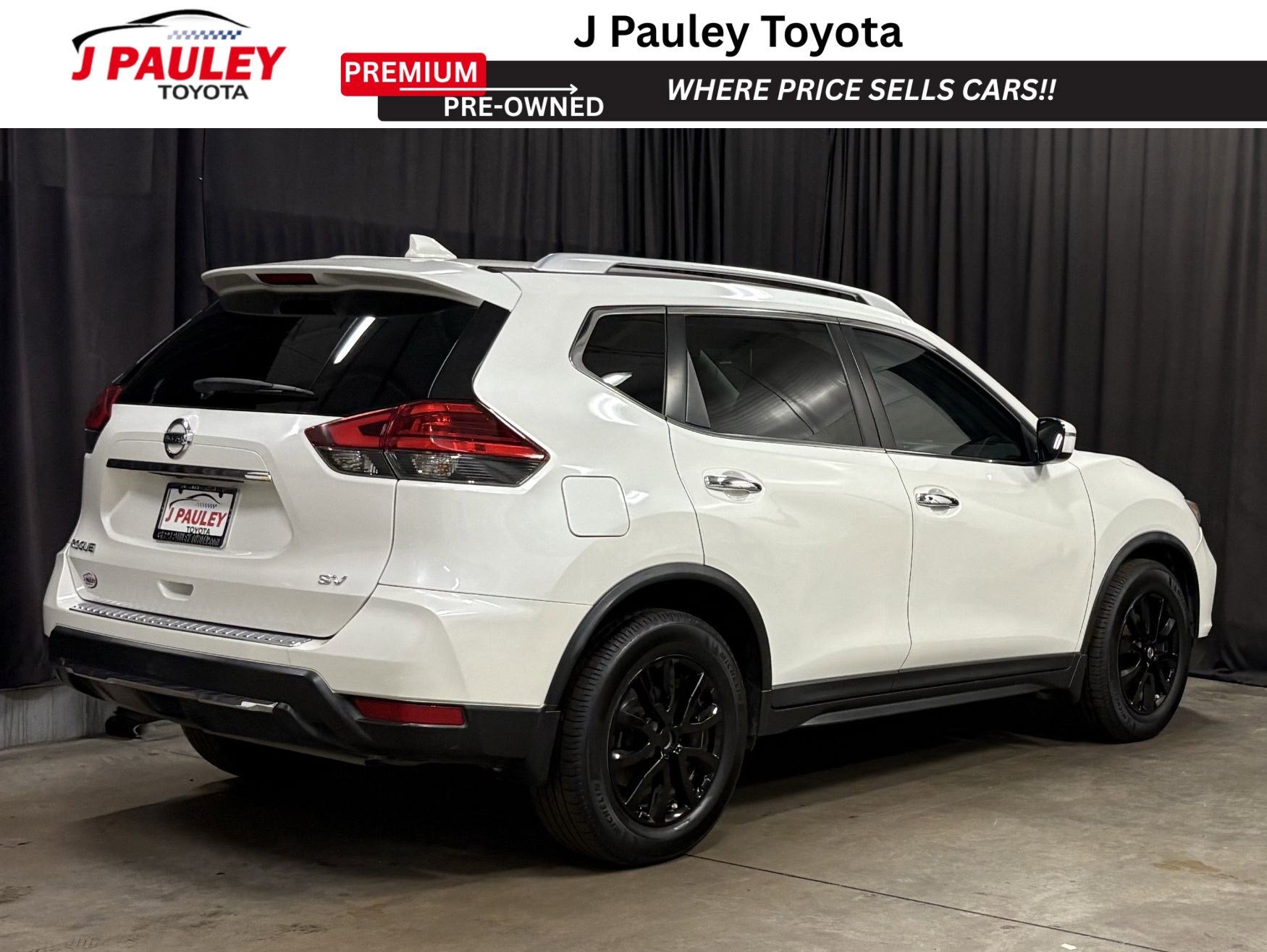 2017 Nissan Rogue SV FWD