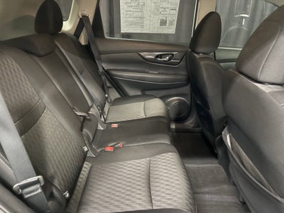 2017 Nissan Rogue SV FWD