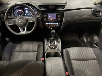 2017 Nissan Rogue SV FWD