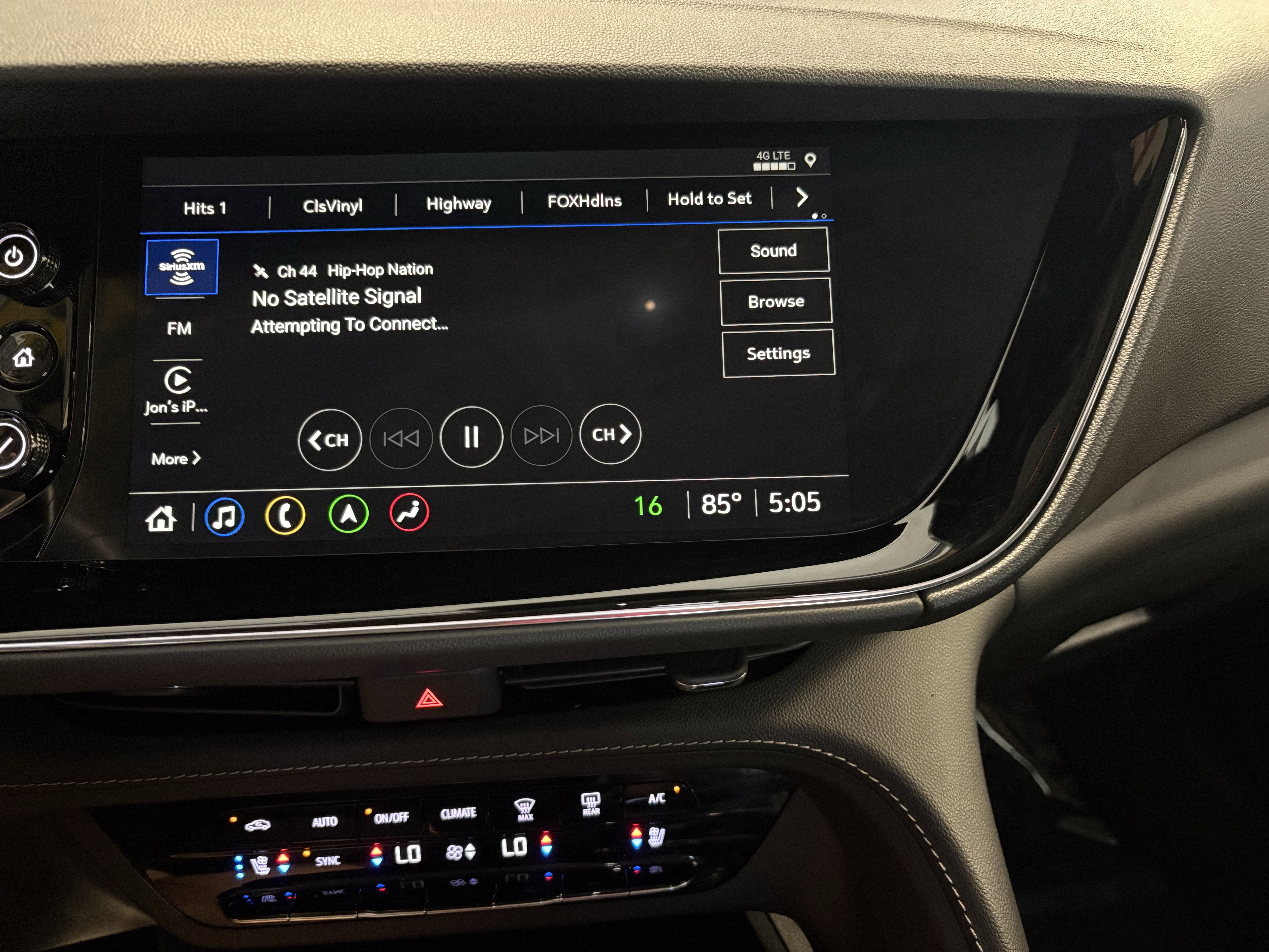 2022 Buick Envision Avenir AWD