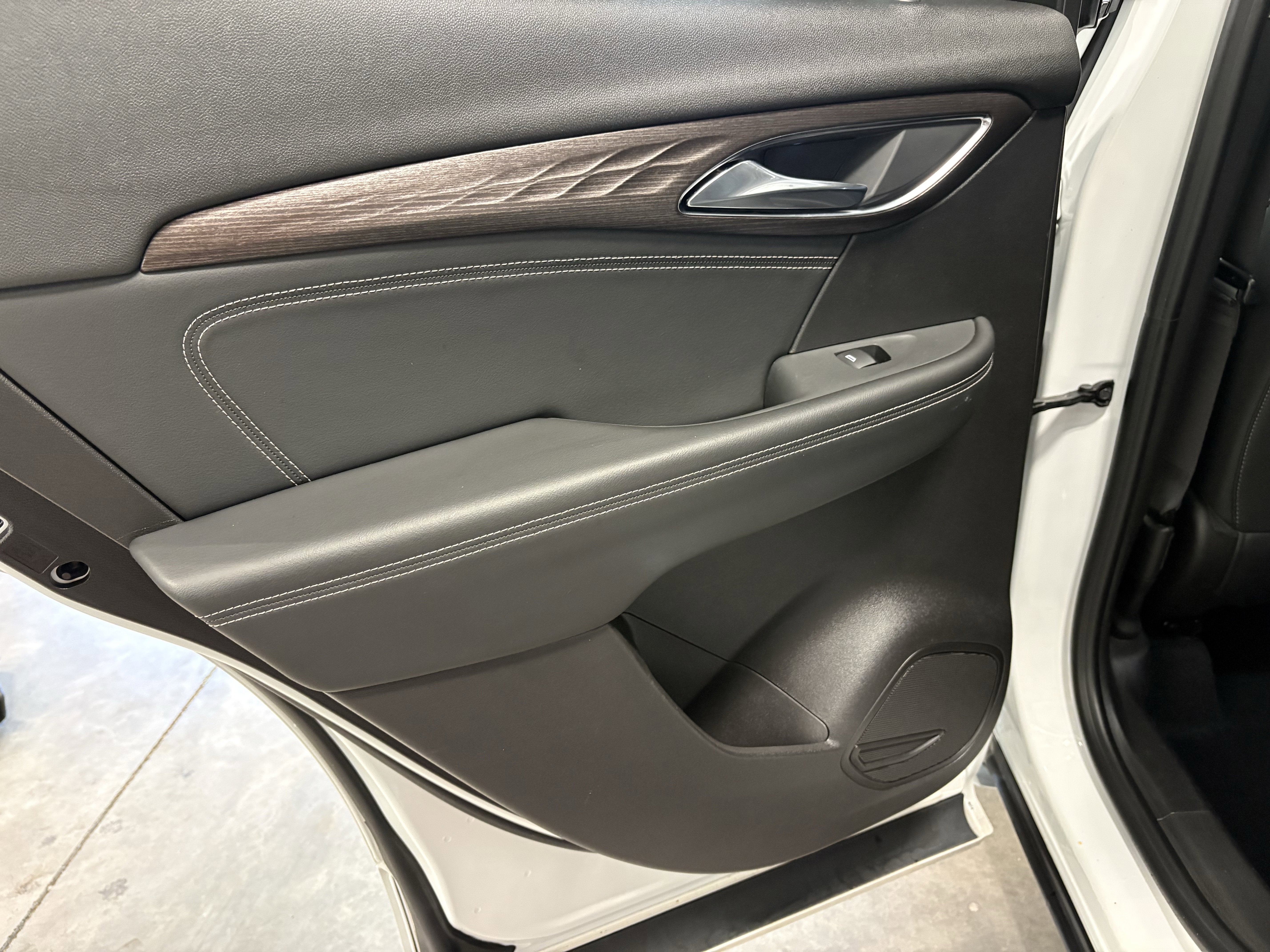 2022 Buick Envision Avenir AWD