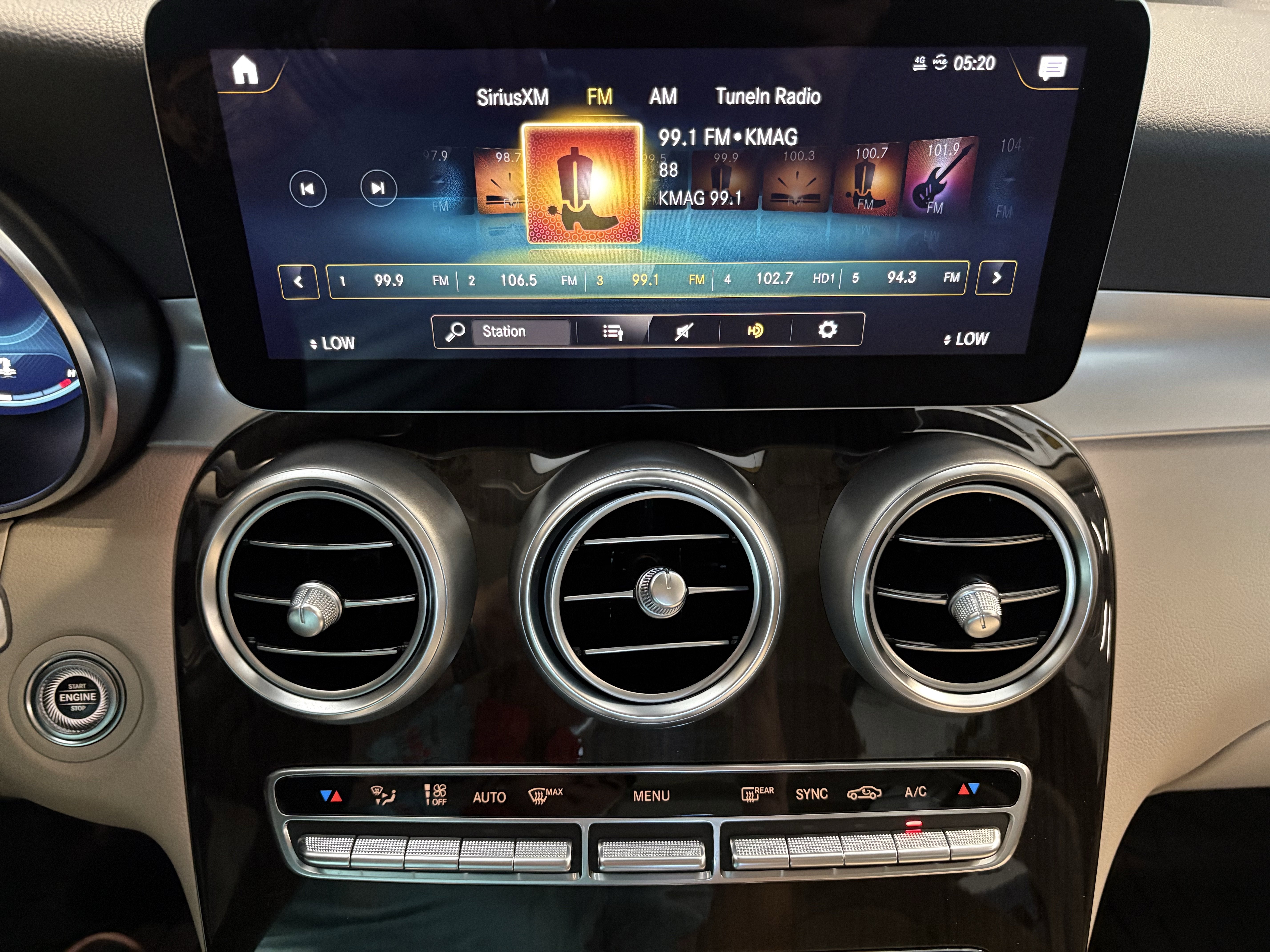 2021 Mercedes-Benz GLC GLC 300 AWD