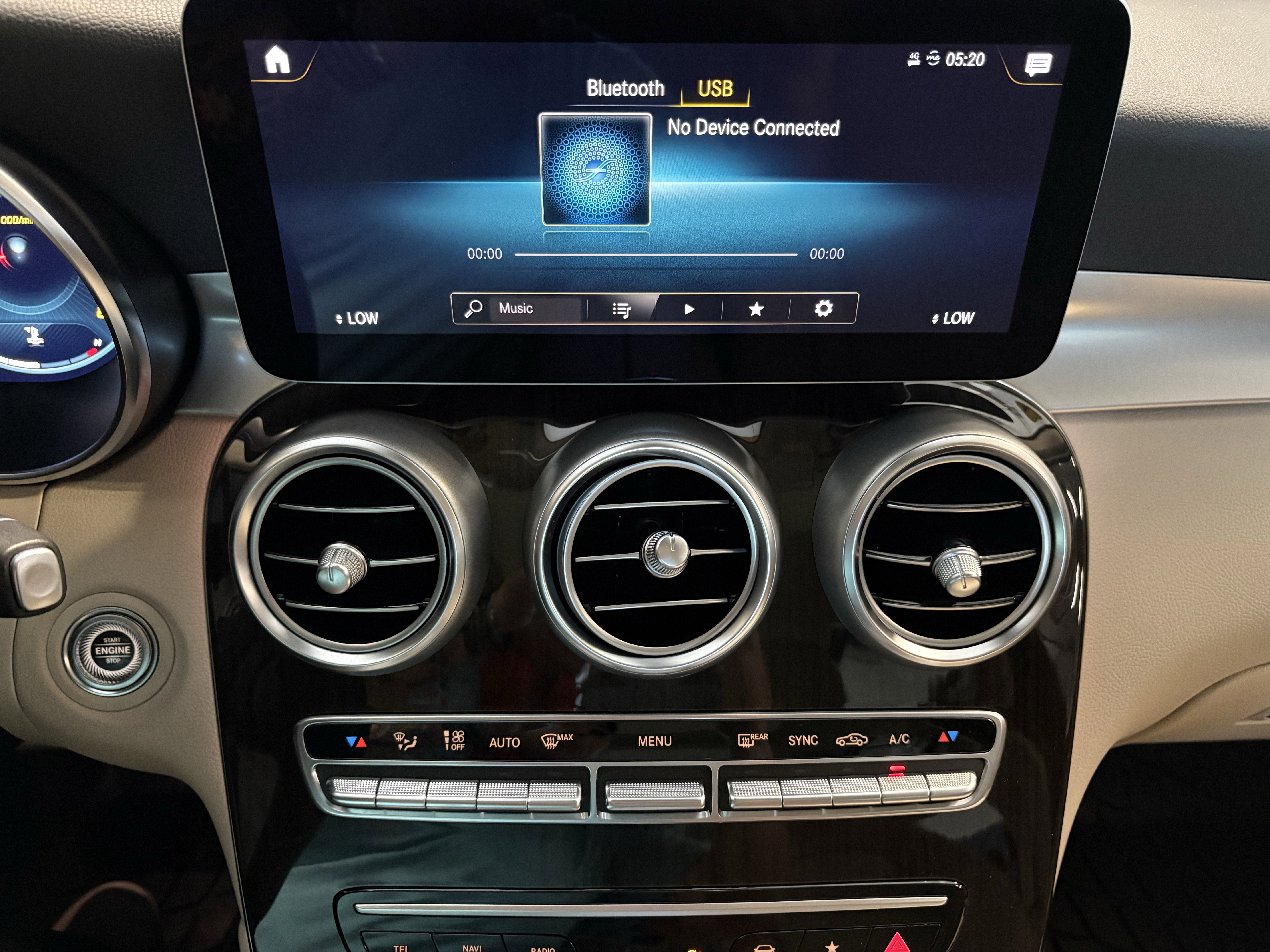 2021 Mercedes-Benz GLC GLC 300 AWD