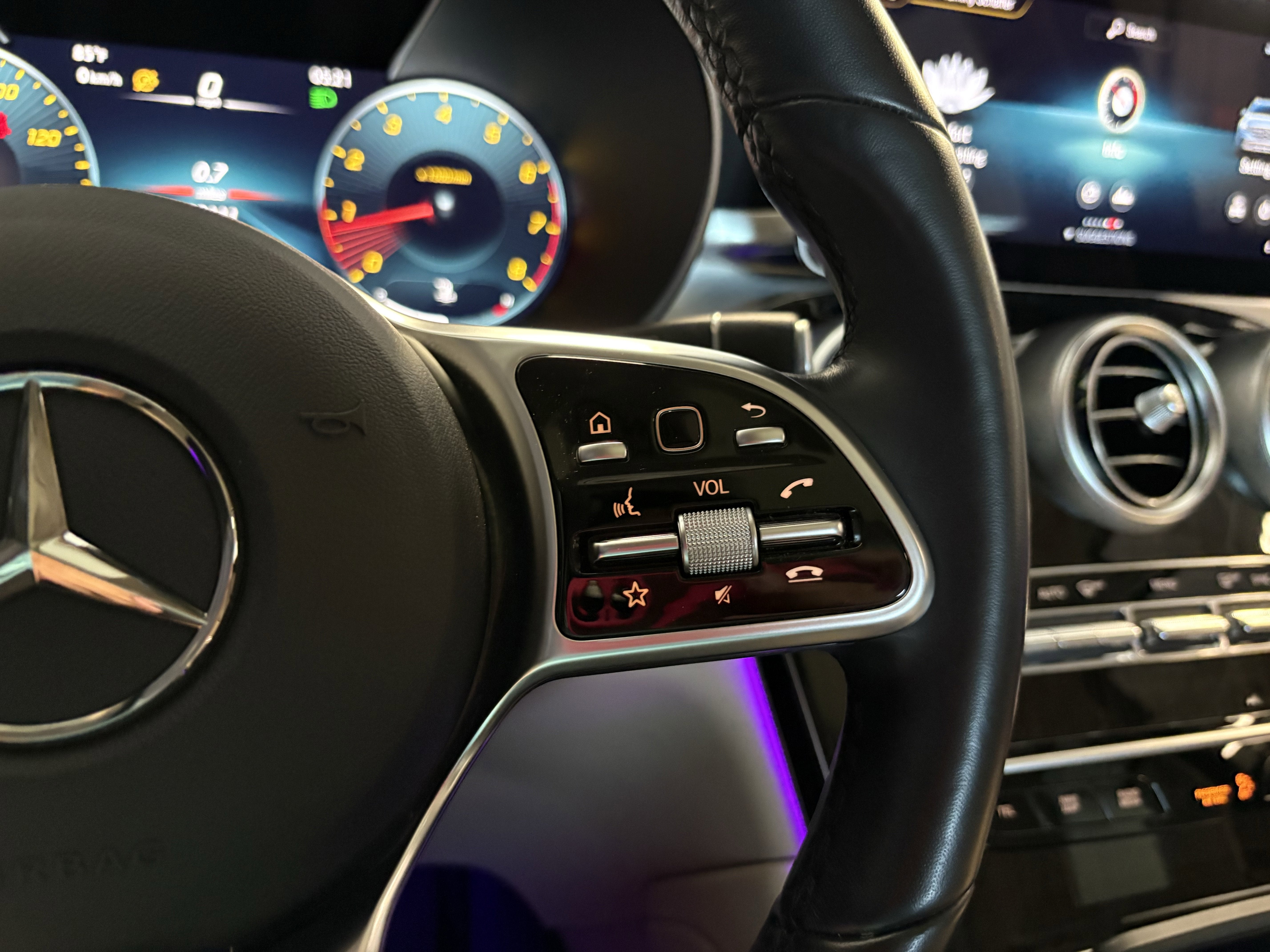2021 Mercedes-Benz GLC GLC 300 AWD