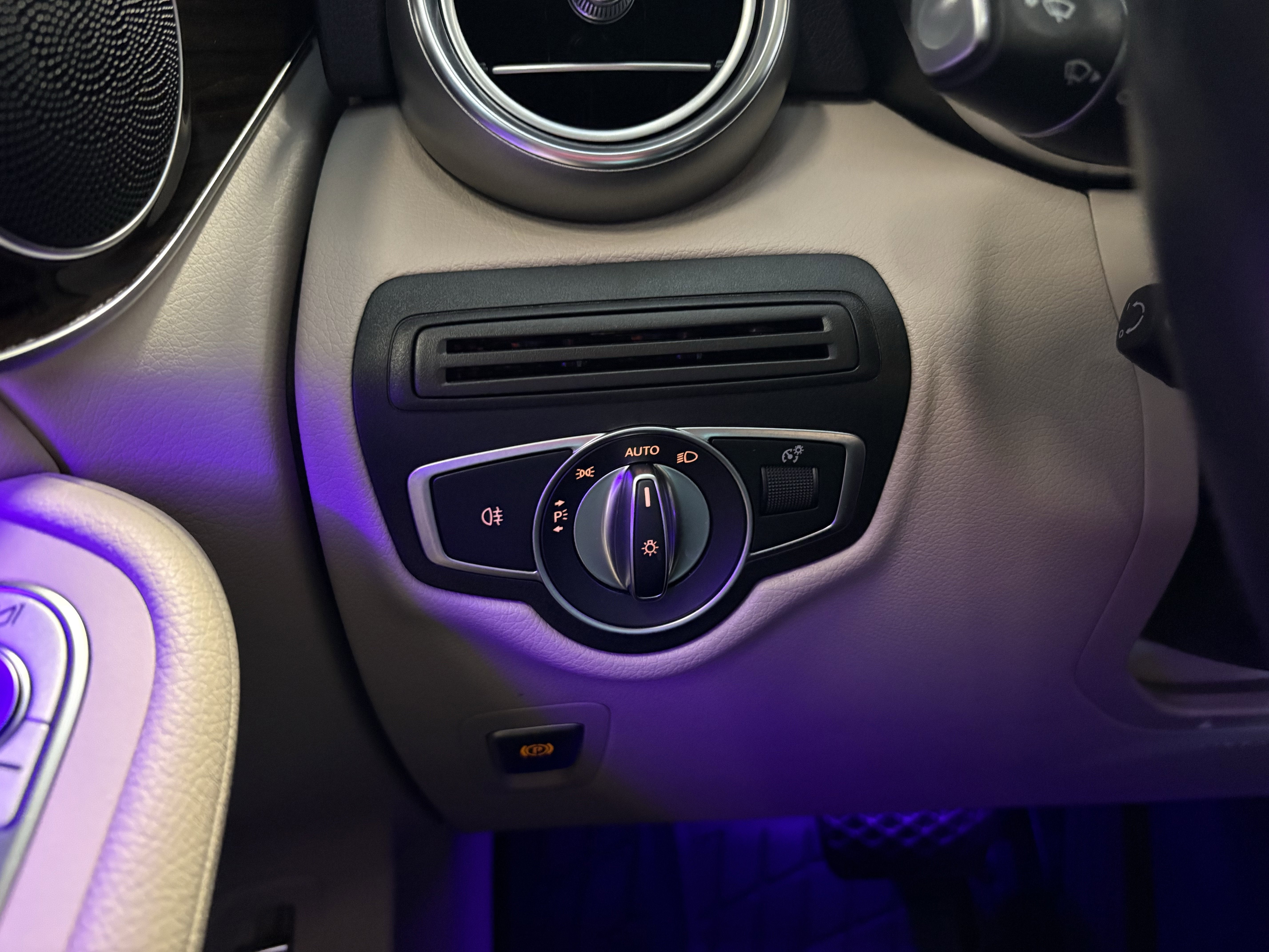 2021 Mercedes-Benz GLC GLC 300 AWD
