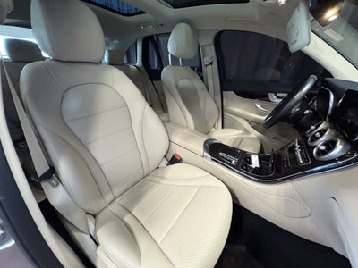 2021 Mercedes-Benz GLC GLC 300 AWD