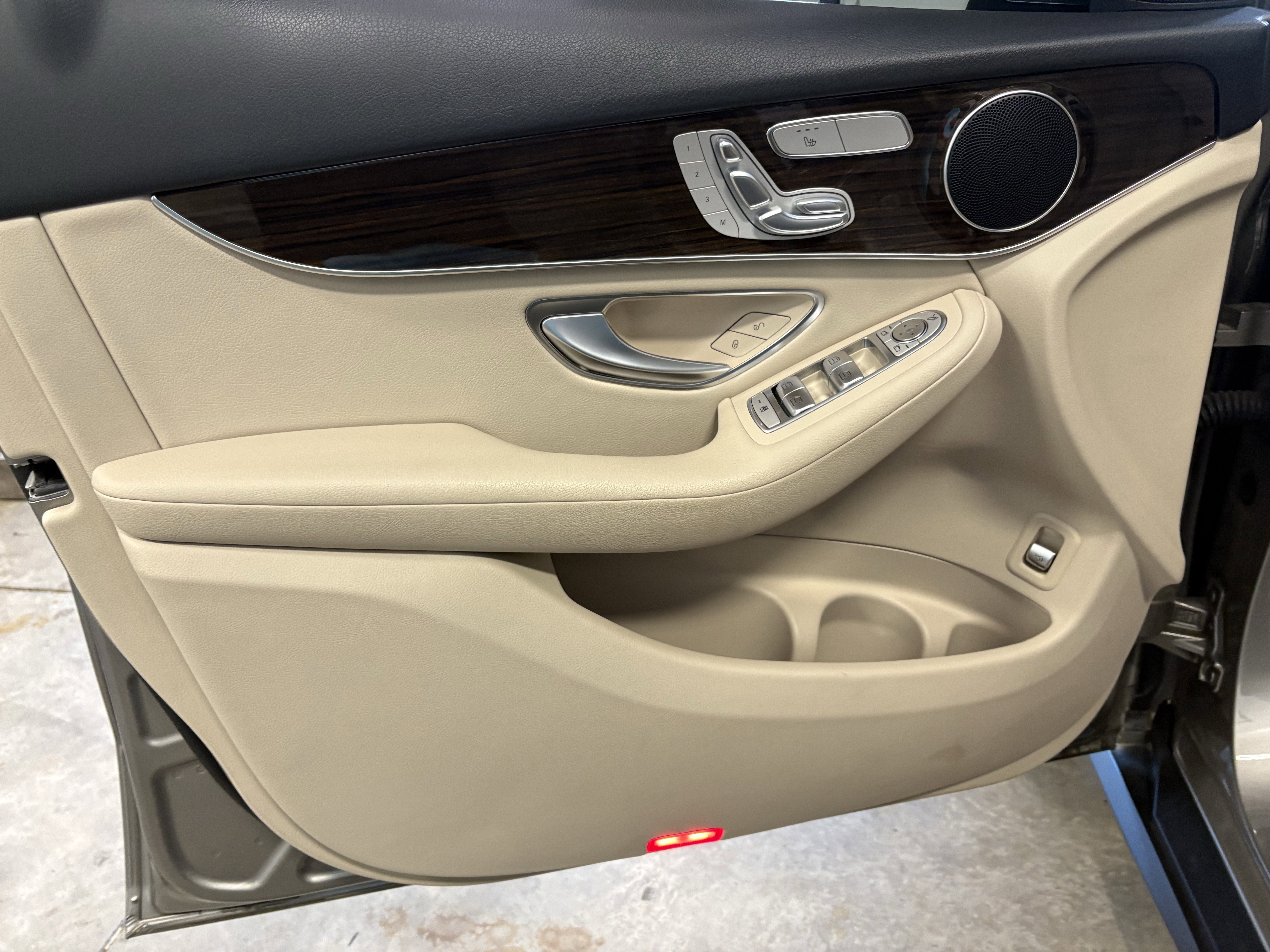 2021 Mercedes-Benz GLC GLC 300 AWD